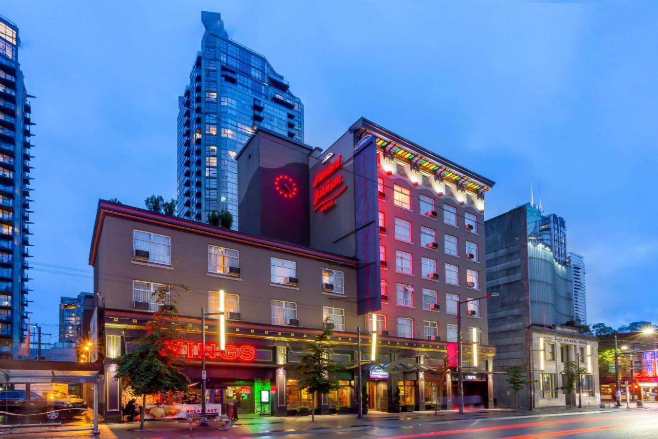 Howard Johnson By Wyndham Vancouver Downtown Exterior foto